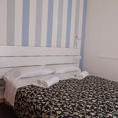 Hotel Jolie Riccione Exteriör bild