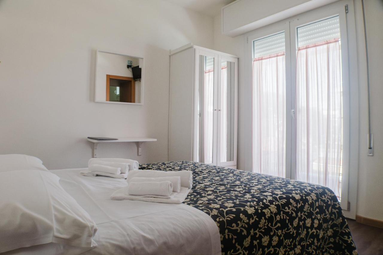 Hotel Jolie Riccione Exteriör bild